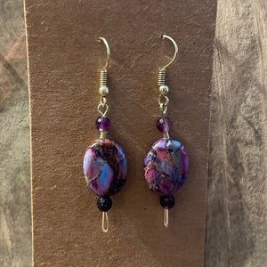 * HANDMADE* Just Bead Different* Amethyst and gold drop earrings